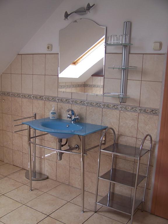 Akacia Apartment - Free Inside Parking, 2 Bedrooms, Garden, Next To Centre บูดาเปสต์ ห้อง รูปภาพ